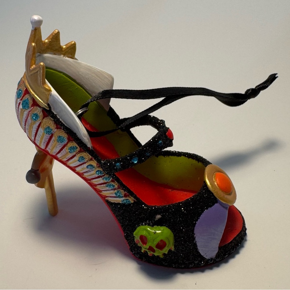 Disney Evil Queen Shoe Ornament - Picture 2 of 6